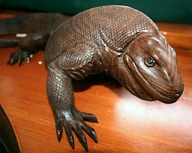 Wooden carving of a Komodo Dragon